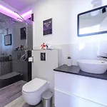 Capitano - Two Bedroom With Balcony And Sea View Crni 公寓 米利尼