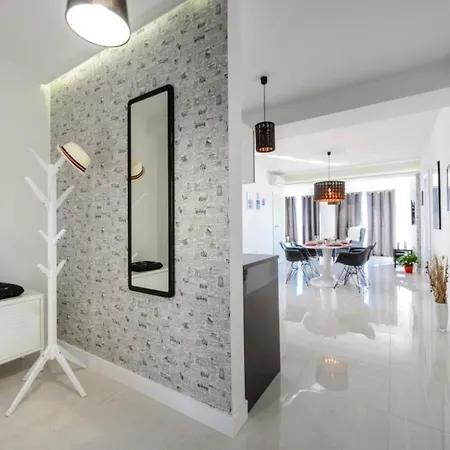 公寓 Capitano - Two Bedroom With Balcony And Sea View Crni 米利尼