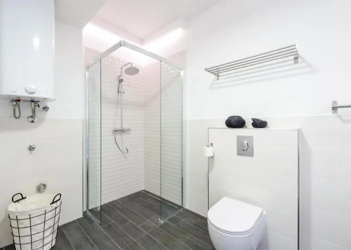 Appartement Capitano - Two Bedroom With Balcony And Sea View Crni Mlini