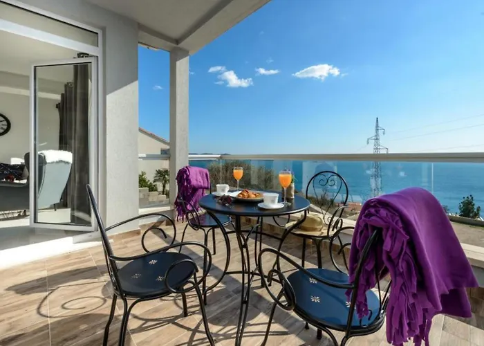 Appartement Capitano - Two Bedroom With Balcony And Sea View Crni