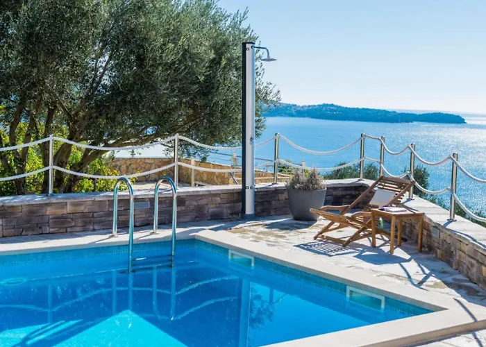 Capitano - Two Bedroom With Balcony And Sea View Crni