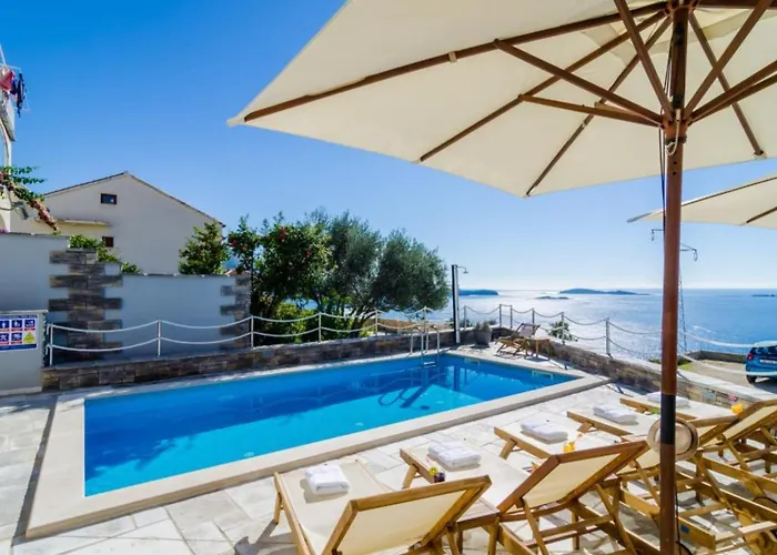 Capitano - Two Bedroom With Balcony And Sea View Crni *